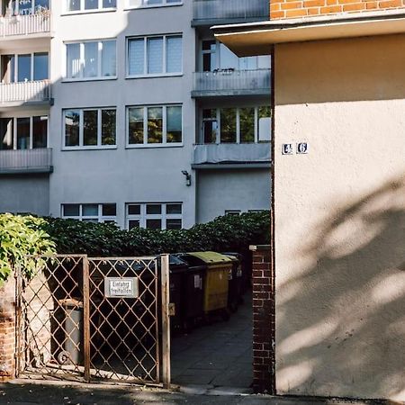 Komplett Neu: 2-Zi Zentral Im Altbau. 24H-Checkin Kiel Esterno foto